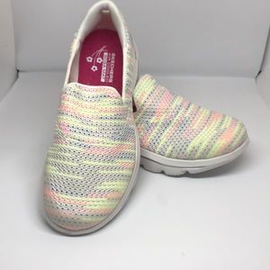 Sketchers GoWalk Evolution Ultra Go